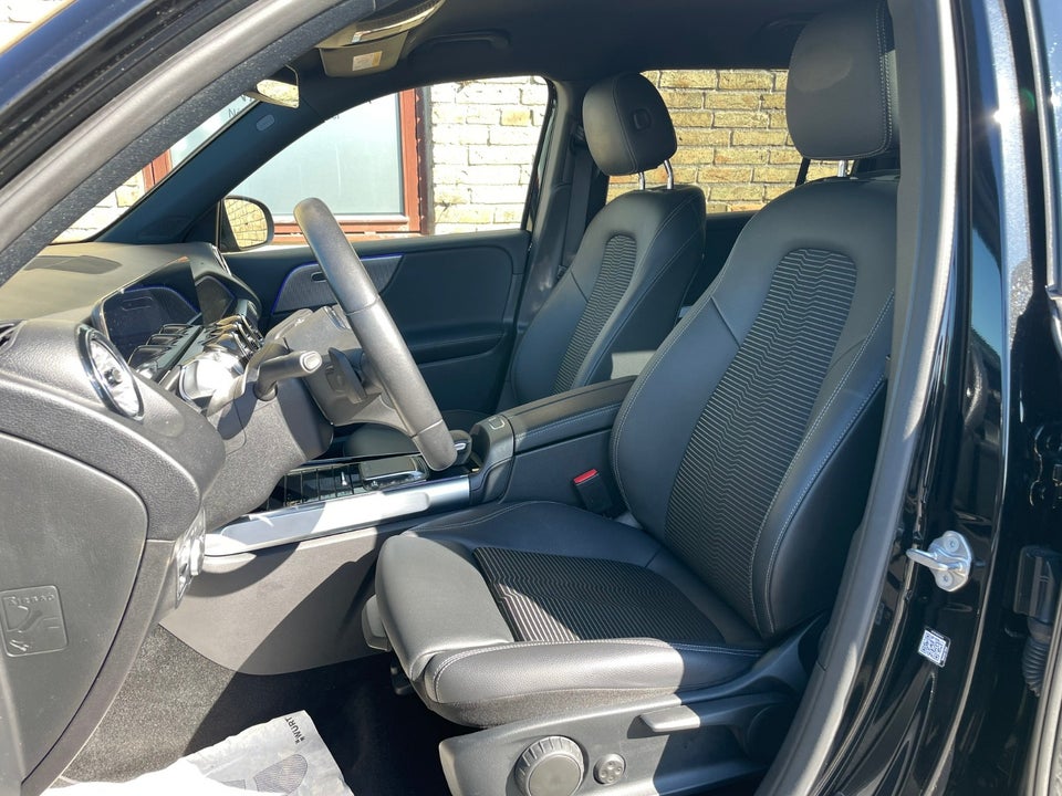 Mercedes EQB250 Progressive 5d