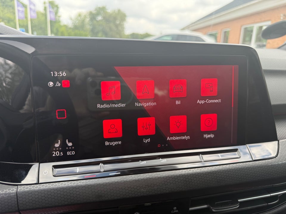 VW Golf VIII 1,4 GTE DSG 5d