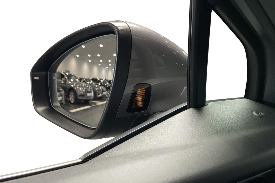 Audi Q4 e-tron 45 Progress 5d