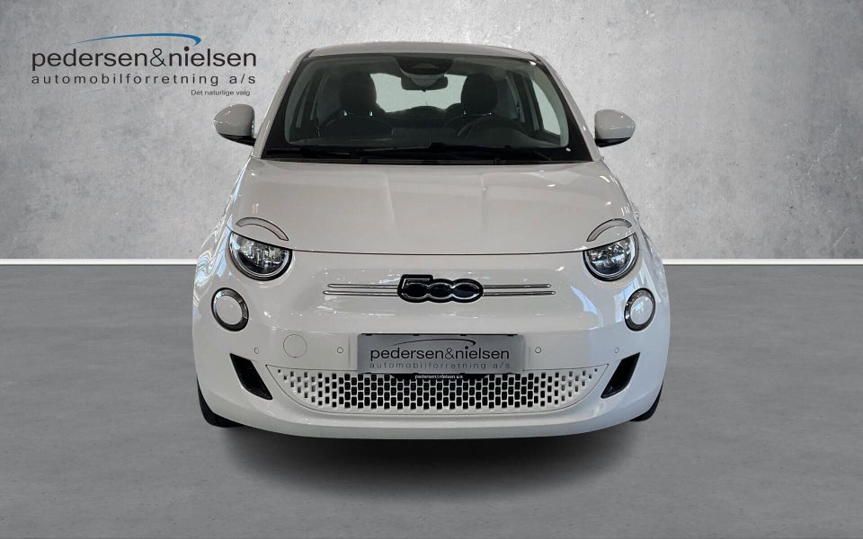 Fiat 500e 42 Icon 3d