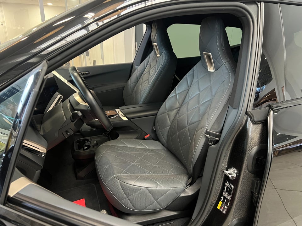 BMW iX xDrive40 Fully Charged 5d
