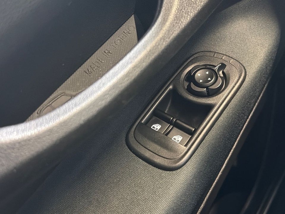 Fiat 500e 42 Icon Plus 3d