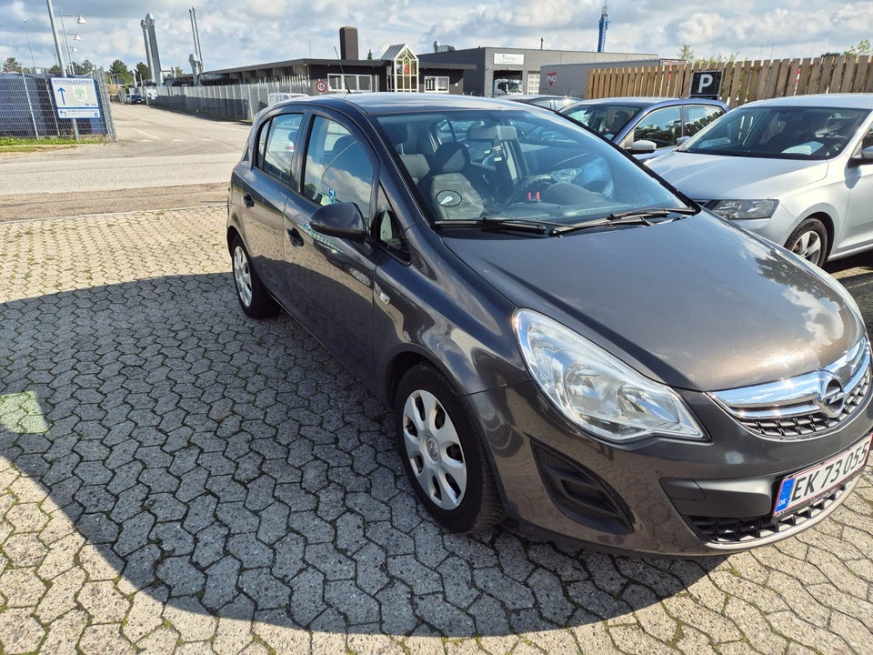 Opel Corsa 1,0 12V Enjoy 5d