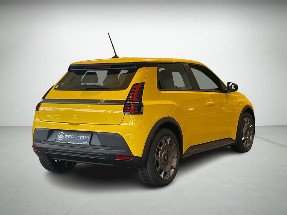 Renault 5 E-Tech 40 Evolution 5d