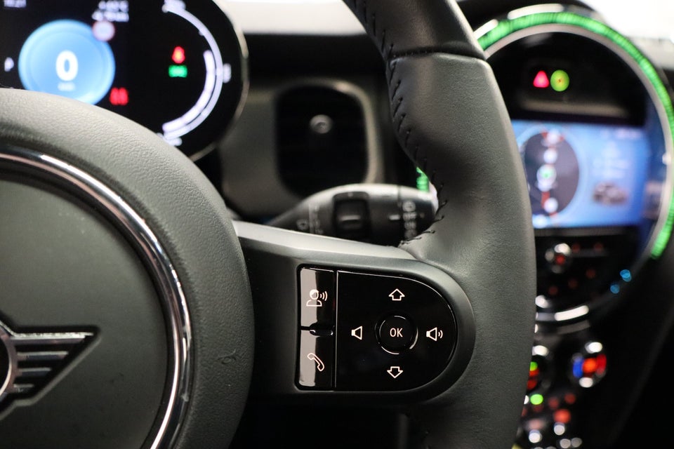 MINI Cooper SE Edition Premium Plus 3d