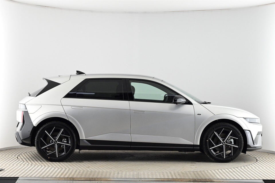 Hyundai Ioniq 5 84 N Line+ 5d
