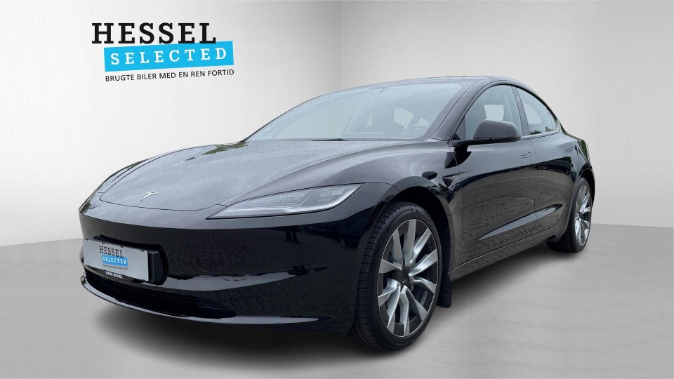 Tesla Model 3 Long Range RWD 4d