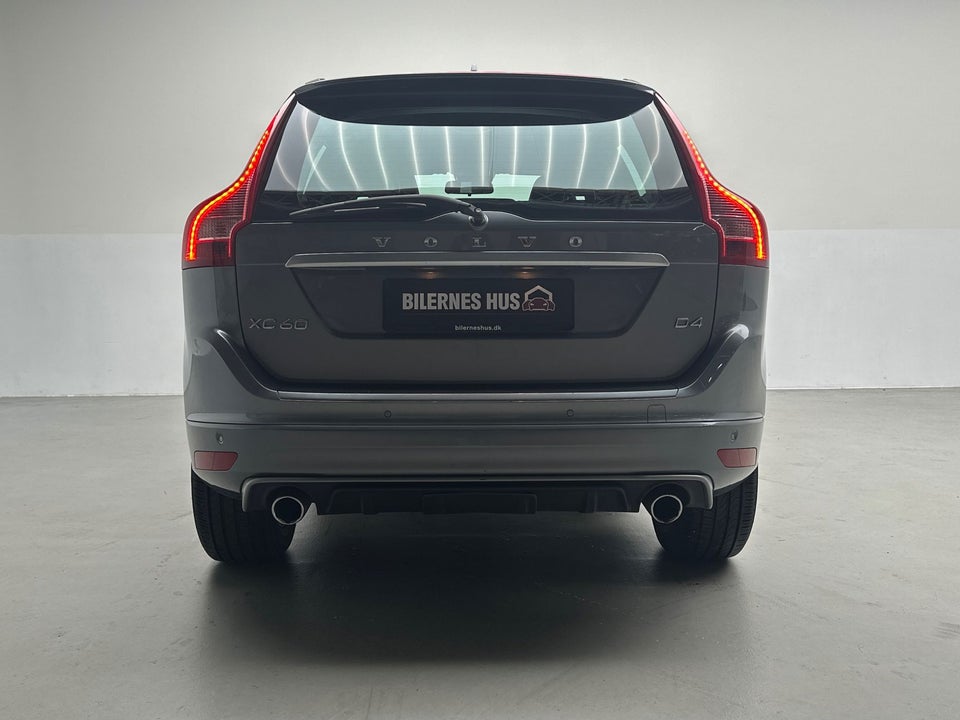 Volvo XC60 2,0 D4 190 R-Design aut. 5d