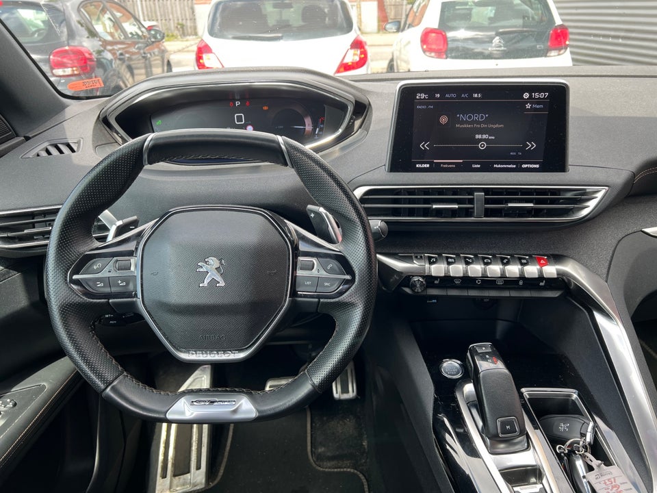 Peugeot 3008 1,5 BlueHDi 130 Allure EAT8 5d