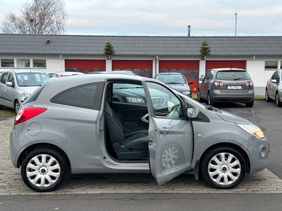 Ford Ka 1,2 Titanium 3d