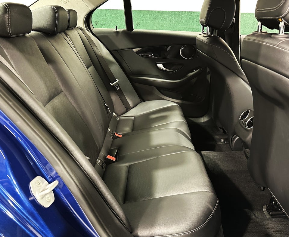 Mercedes C200 2,0 AMG Line aut. 4d