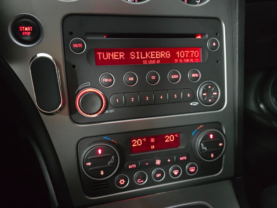 Alfa Romeo 159 1,75 TBi Distinctive Sportwagon 5d