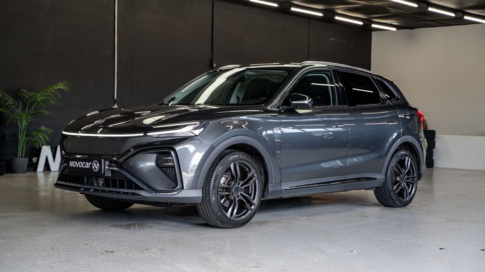 MG Marvel R Luxury 5d
