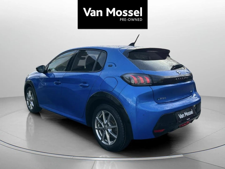 Peugeot e-208 50 GT 5d