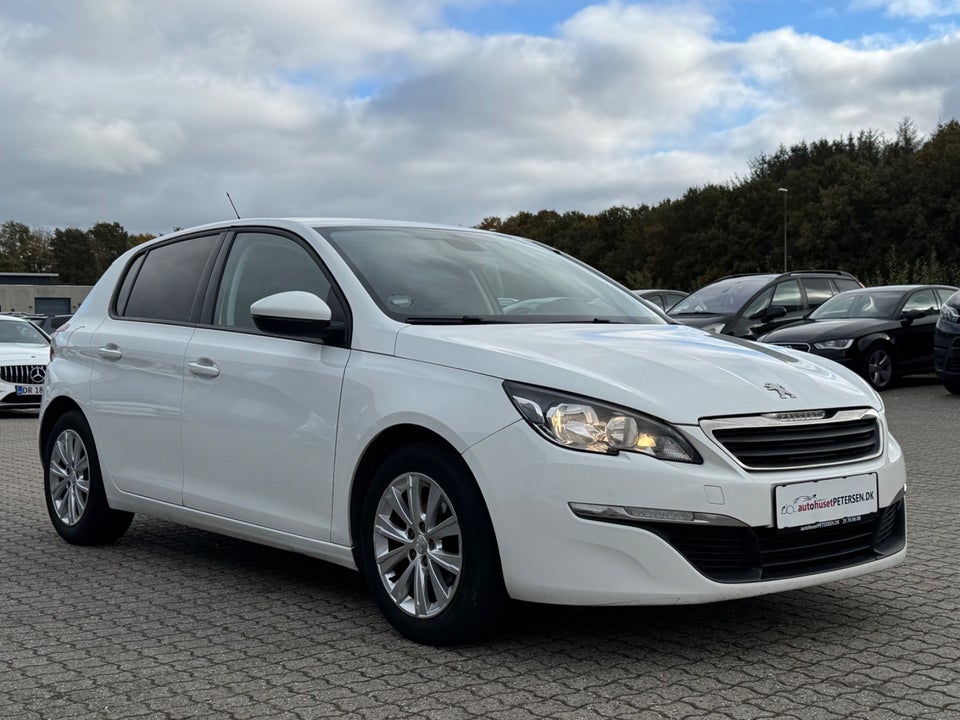 Peugeot 308 1,6 HDi 92 Active 5d