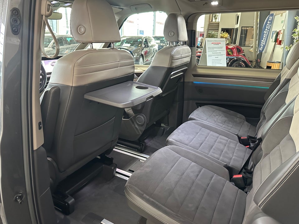 VW Multivan 1,4 eHybrid Style DSG kort