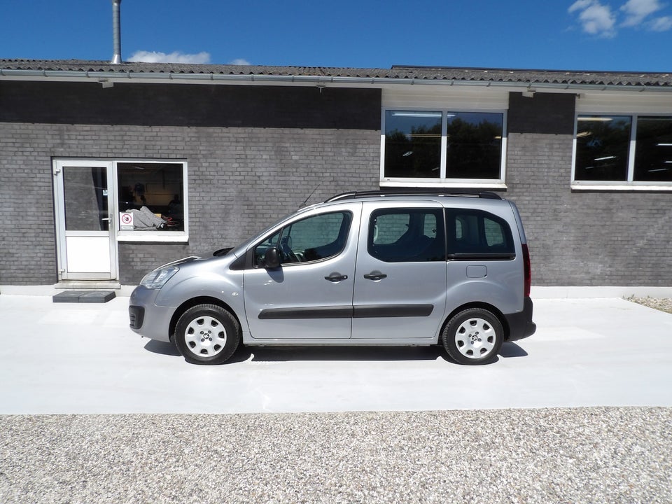 Peugeot Partner Tepee 1,6 BlueHDi 100 Active 5d