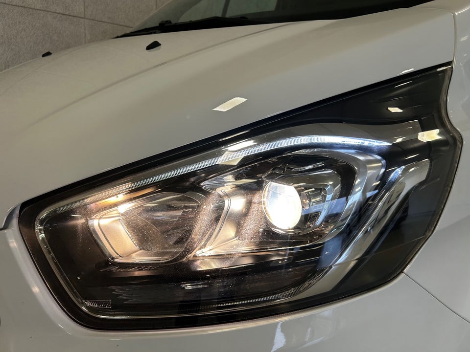 Ford Transit Custom 300L 2,0 TDCi 170 Trend