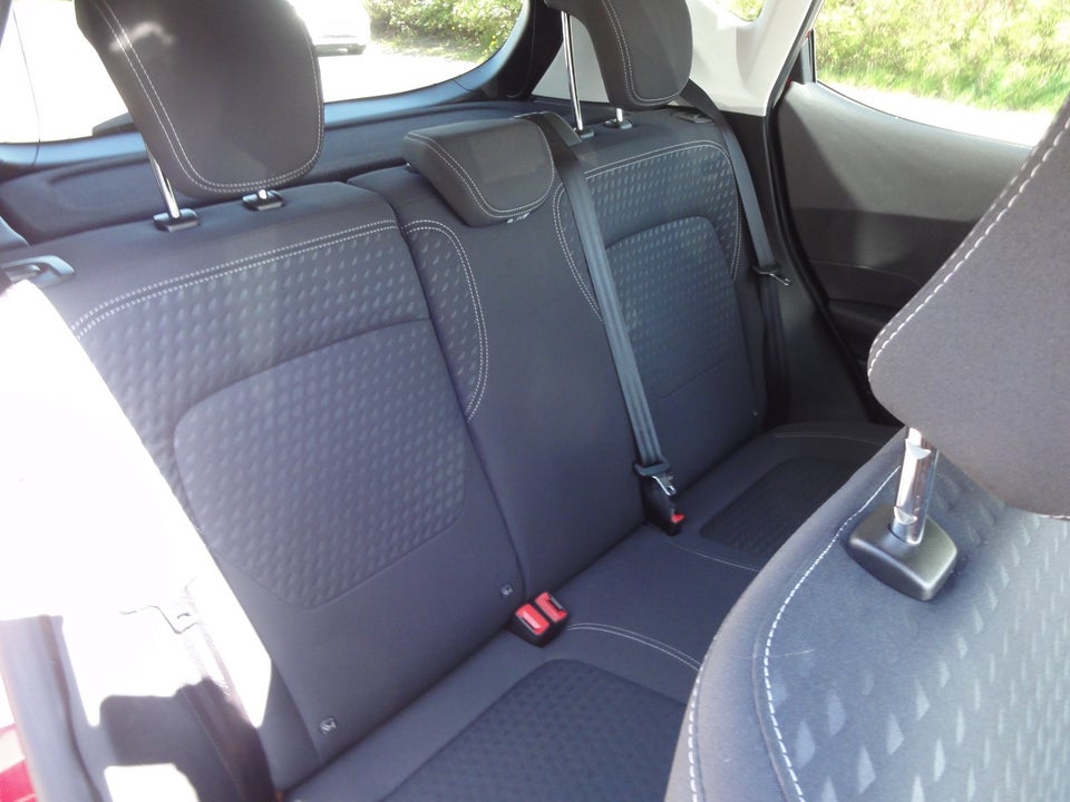 Ford Fiesta 1,0 EcoBoost mHEV Titanium 5d