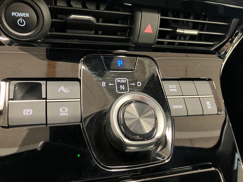 Toyota bZ4X Essential 5d