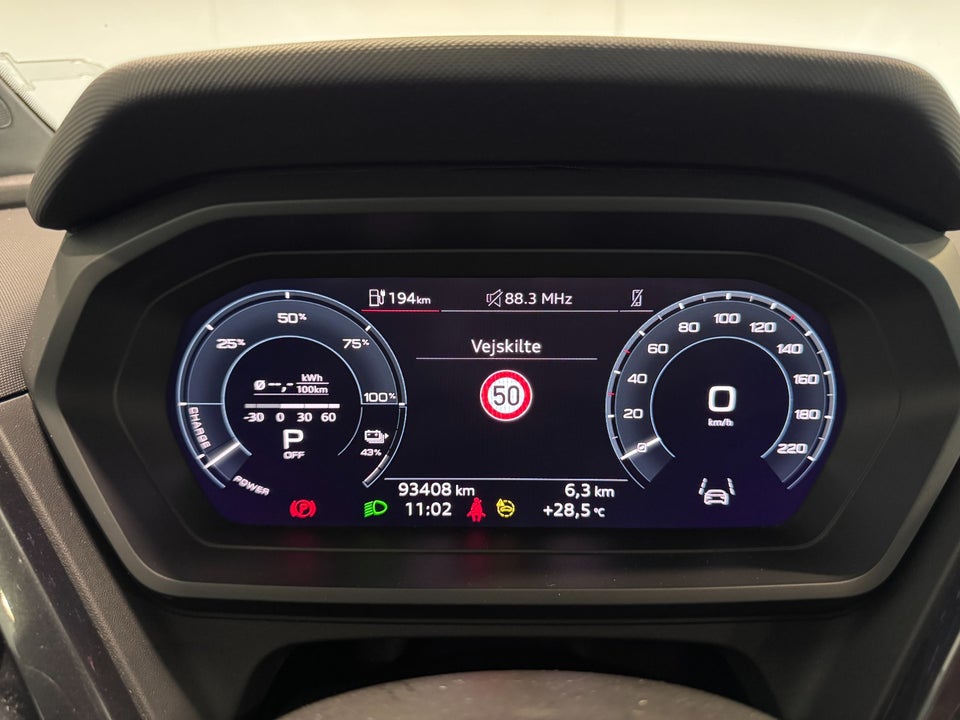 Audi Q4 e-tron 40 S-line 5d