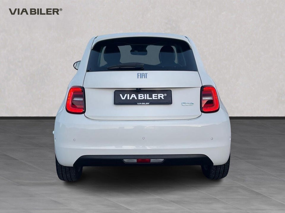 Fiat 500e 42 Icon 3+1 4d