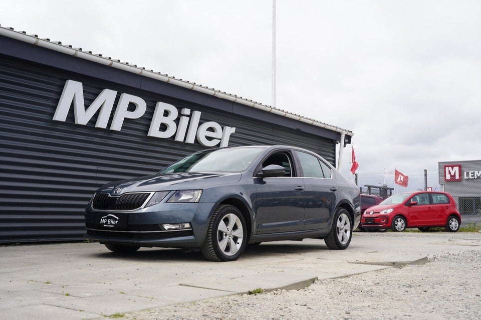 Skoda Octavia 1,6 TDi 115 Style DSG 5d