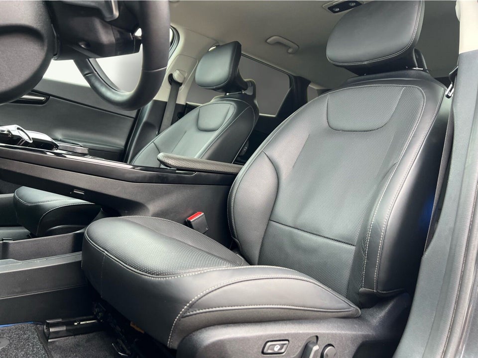 Kia EV6 77 Long Range Upgrade 5d