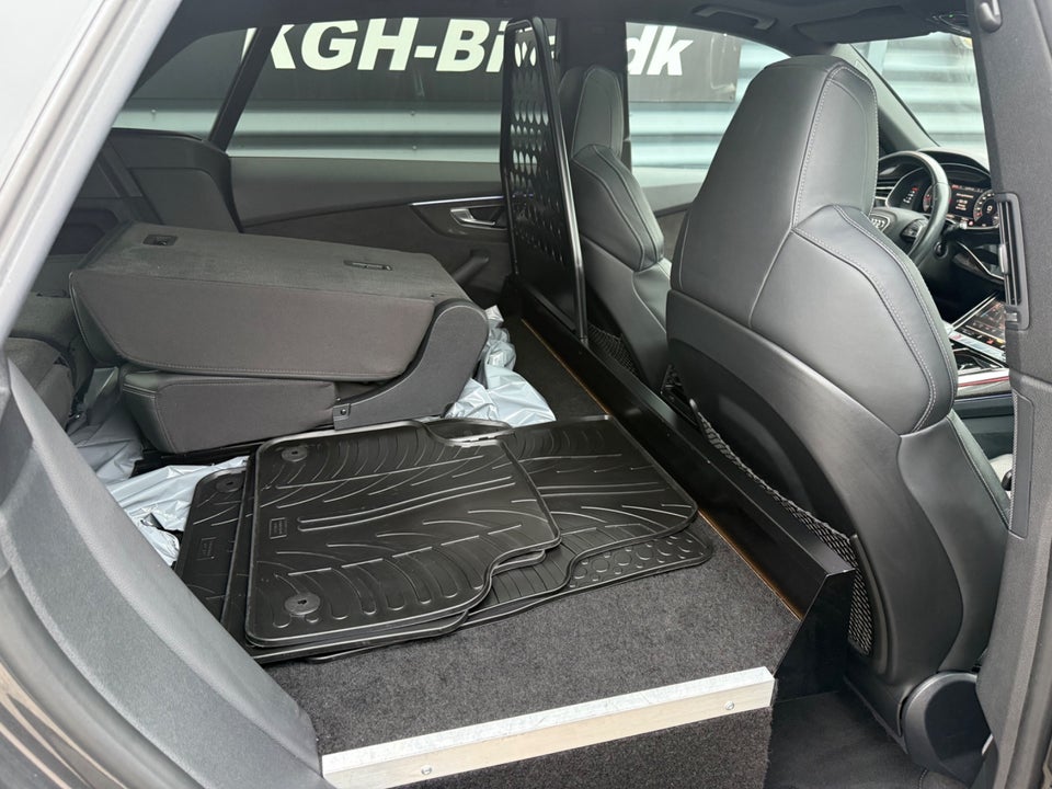 Audi SQ8 4,0 TDi quattro Tiptr. Van 5d