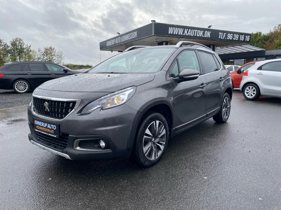 Peugeot 2008 1,5 BlueHDi 100 Selection Sky 5d