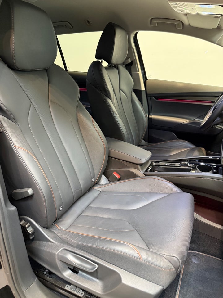 Skoda Enyaq 80 iV Plus Suite 5d