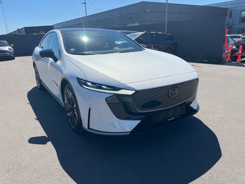 Mazda 6e Takumi 5d
