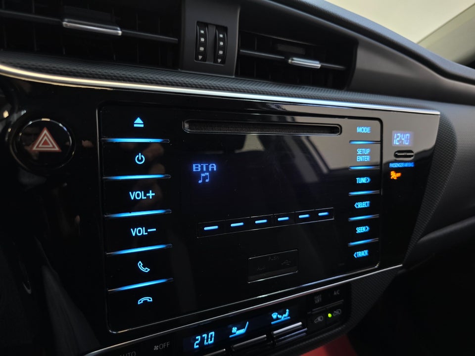 Toyota Auris 1,8 Hybrid H1 CVT 5d