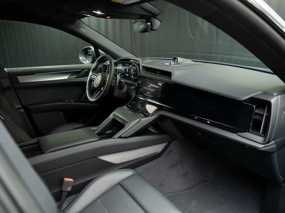 Porsche Cayenne Electric Coupé 5d