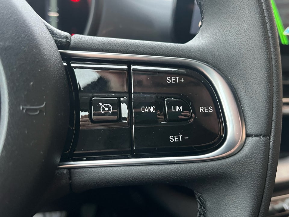 Fiat 500e 42 Icon Cabrio 2d