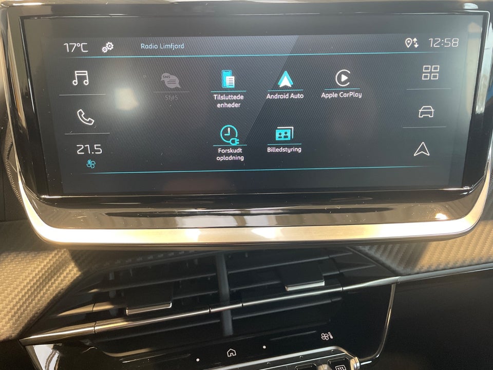 Peugeot e-208 50 Style 5d