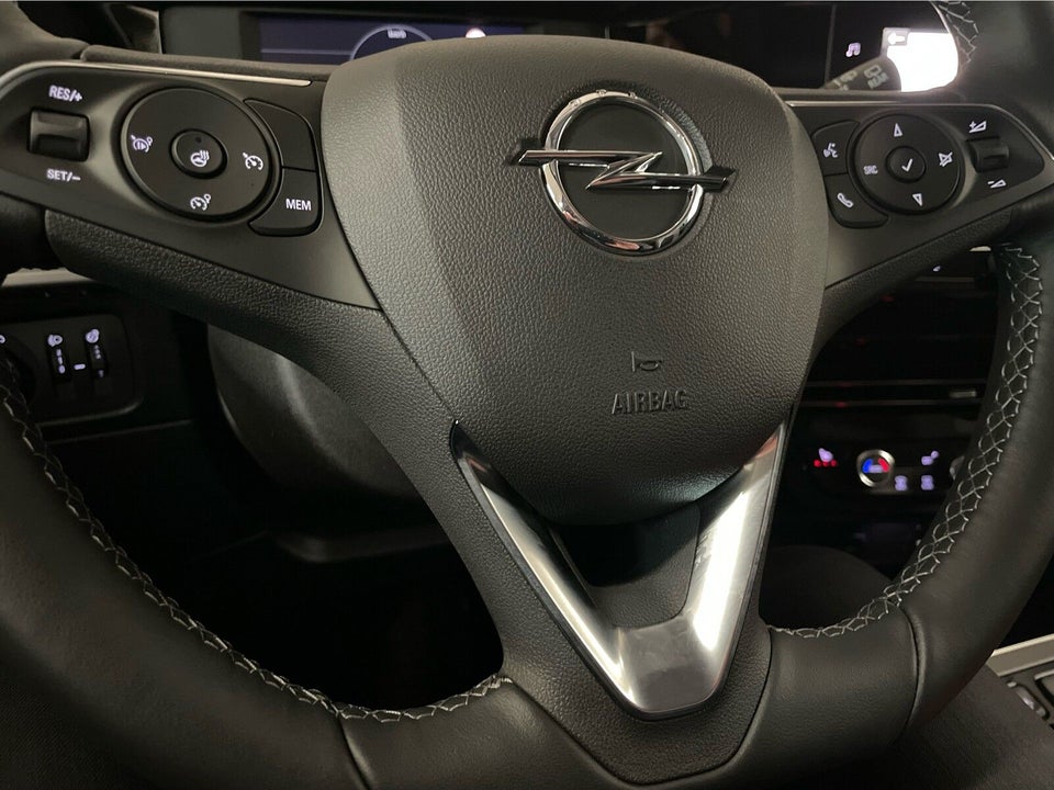 Opel Mokka-e 50 Elegance 5d