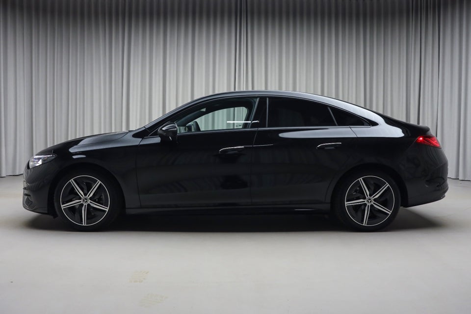 Mercedes CLA250+ electric AMG Premium 4d
