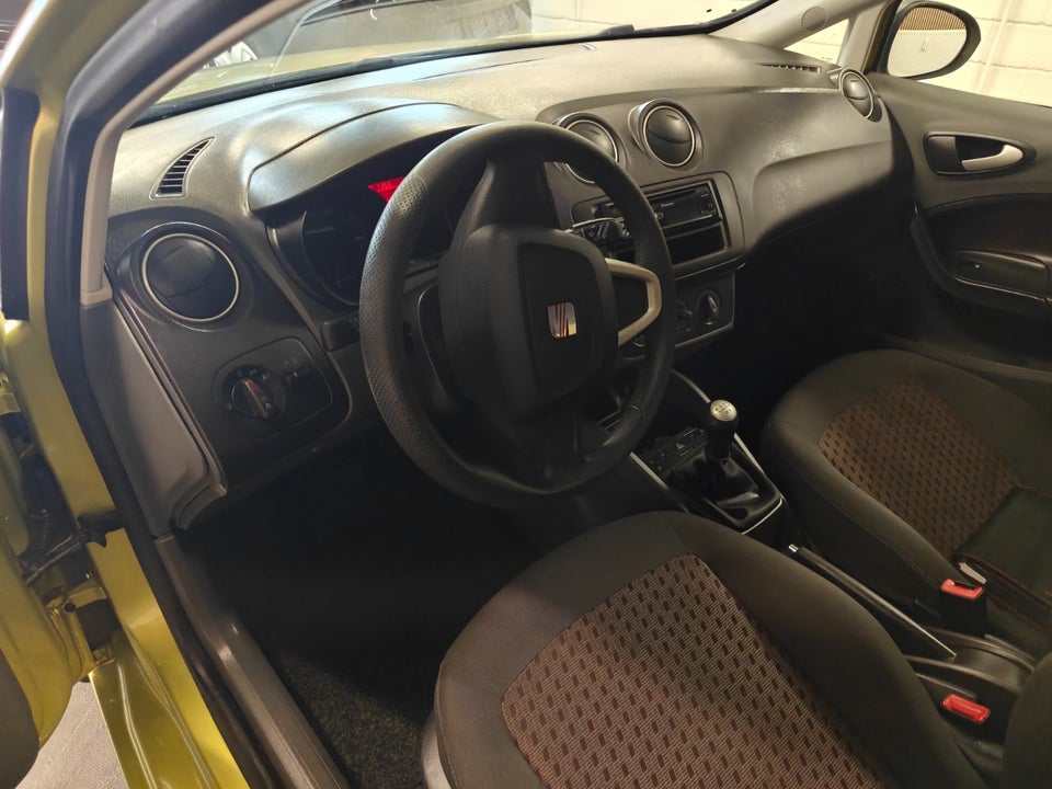 Seat Ibiza 1,4 16V Stylance 5d