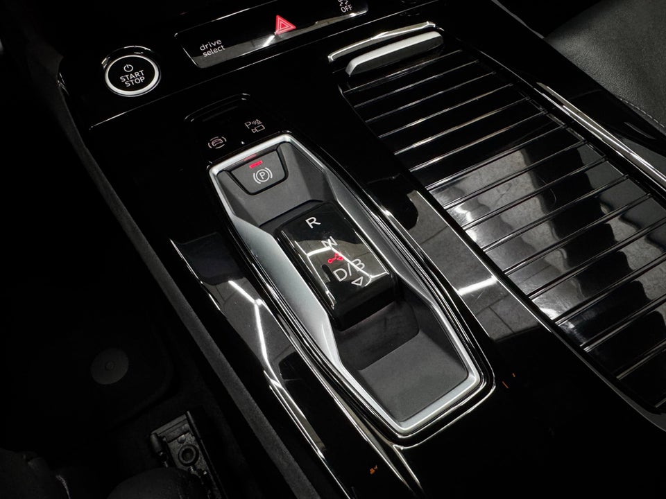 Audi Q6 e-tron Ultra 5d