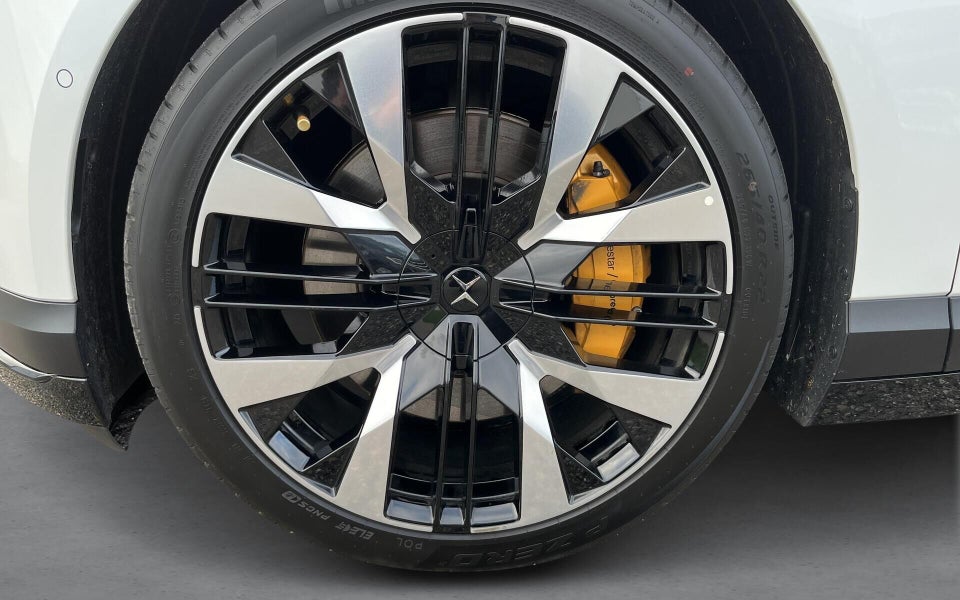 Polestar 4 Long Range Performance AWD 5d