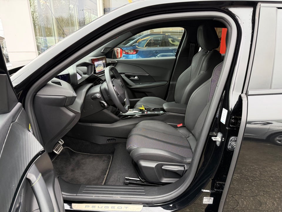 Peugeot e-2008 54 GT 5d