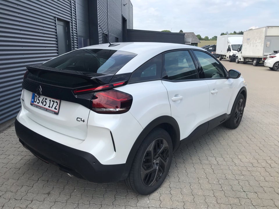 Citroën C4 1,2 PureTech 130 Shine EAT8 5d