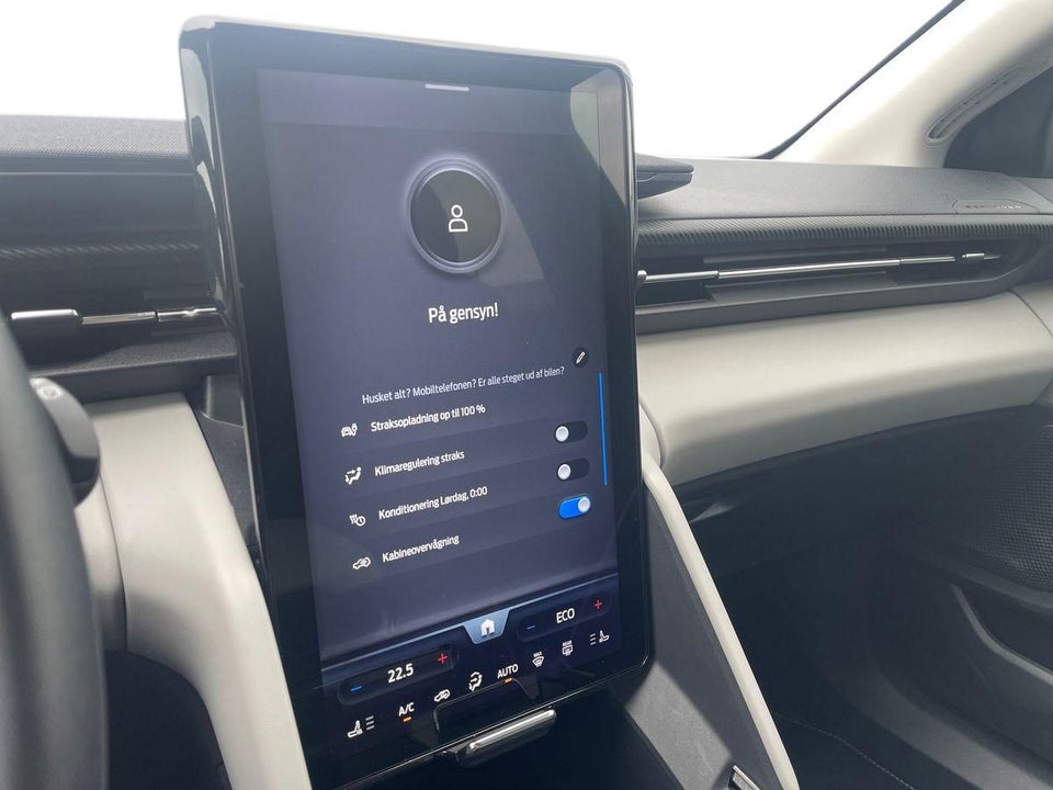 Ford Explorer 82 Premium Extended Range 5d