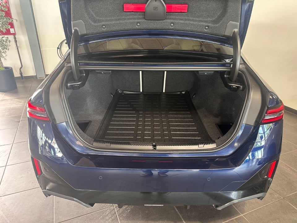 BMW i5 eDrive40 M-Sport Pro 4d