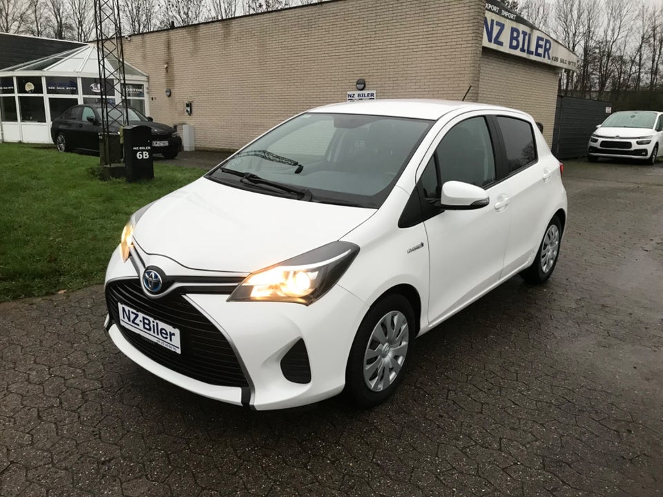 Toyota Yaris 1,5 Hybrid H2 e-CVT 5d