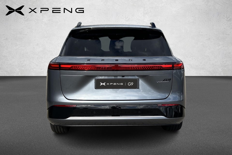 Xpeng G9 Performance 5d