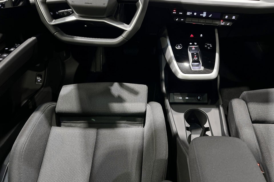 Audi Q4 e-tron 45 S-line Edition 5d