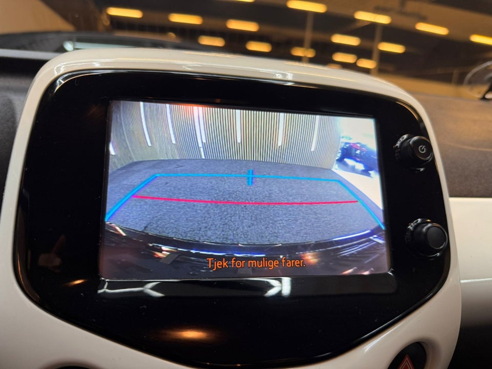 Toyota Aygo 1,0 VVT-i x-change 5d