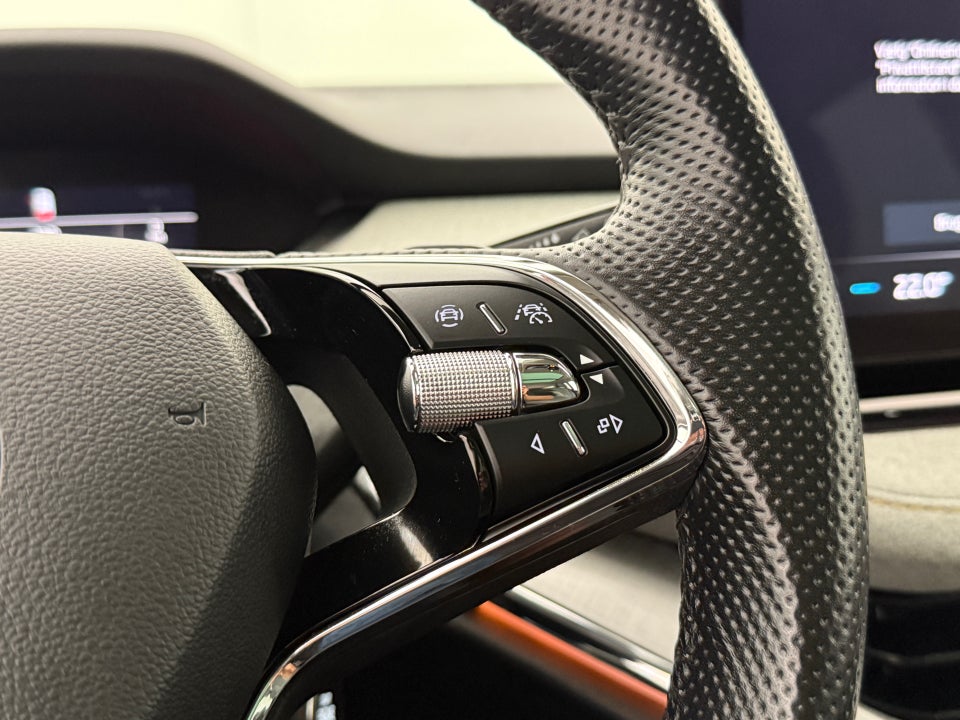 Skoda Enyaq 80 iV Lounge 5d